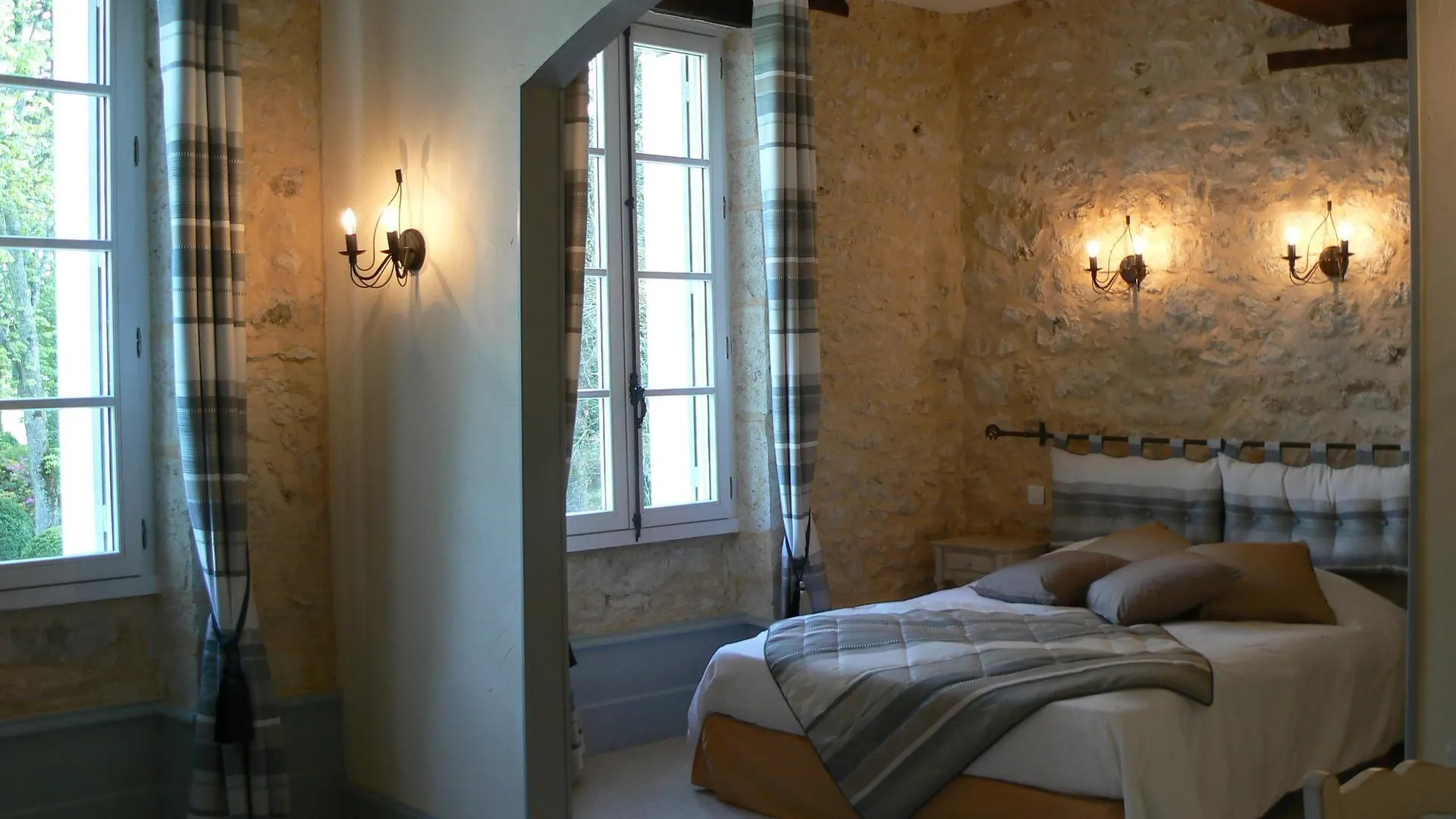 Hotel Chateau De L'Hoste Saint-Beauzeil